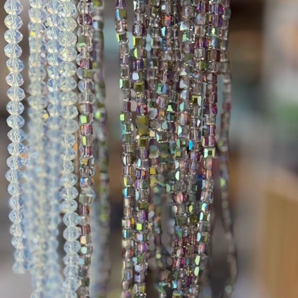 Austrian Crystal Cube Beads Lot DIY AB Colors Jewelry Making DIY Crafting Lot - Picture 4 of 16